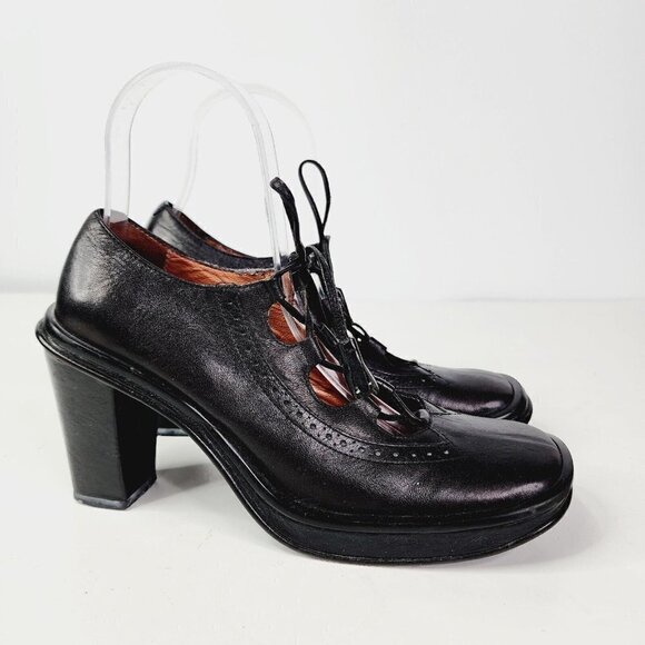 BCBG MaxAzria Y2K Retro Cottagecore Lace up Square Toe Black Leather Heels 6B - Picture 4 of 13